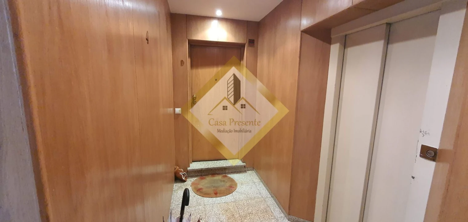Apartamento T4 para Venda em Custóias, Leça do Balio e Guifões Foto 5