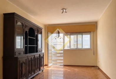 Apartamento T3 para Venda em Vilar de Andorinho