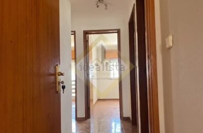 Apartamento T3 para Venda em Vilar de Andorinho