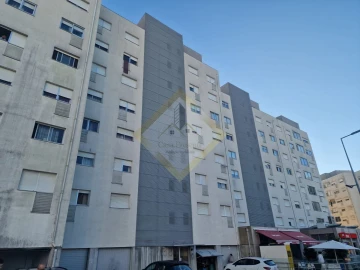 Apartamento T3 para Venda em Vilar de Andorinho
