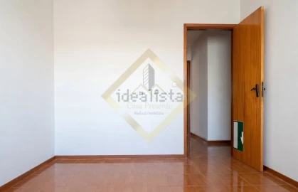 Apartamento T3 para Venda em Vilar de Andorinho