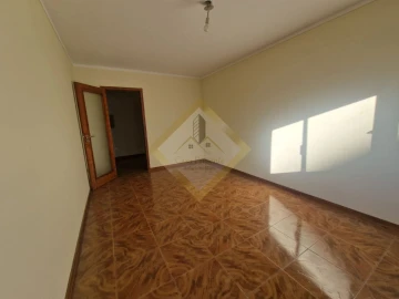 Apartamento T3 para Venda em Vilar de Andorinho