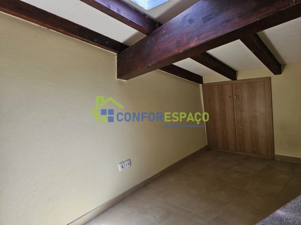 Moradia T1 para Arrendamento em Castelo Branco Foto 18
