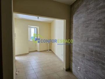 Moradia T1 para Arrendamento em Castelo Branco