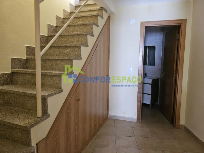 Moradia T1 para Arrendamento em Castelo Branco Foto 11