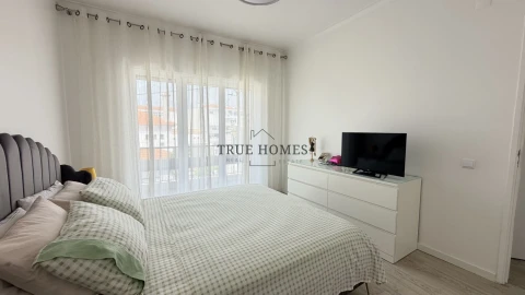 Moradia T6 para Venda em Amora
