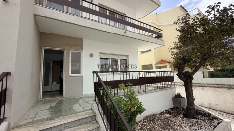 Moradia T6 para Venda em Amora