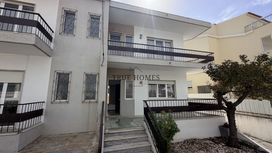 Moradia T6 para Venda em Amora