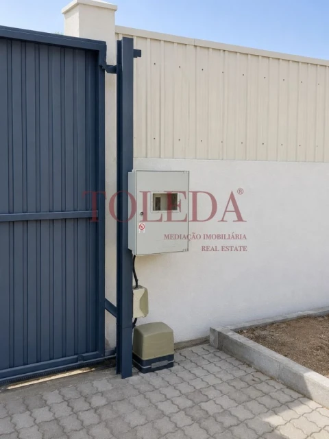 Moradia T5 para Venda em Ereira e Lapa