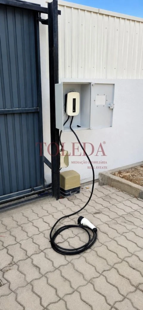 Moradia T5 para Venda em Ereira e Lapa