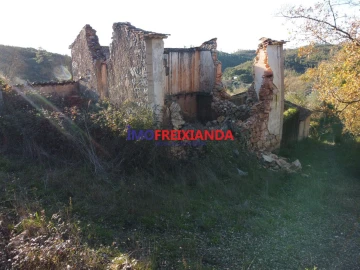 Moradia T1 para Venda em Chãos