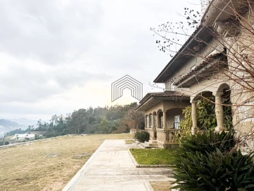 Moradia T4 para Venda em Alpendorada, Várzea e Torrão