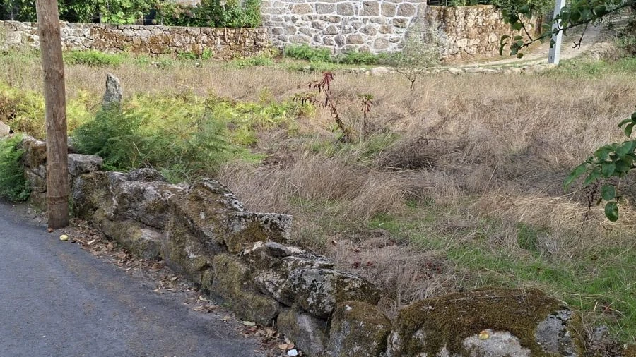 Terreno para Venda em Boa Aldeia, Farminhão e Torredeita