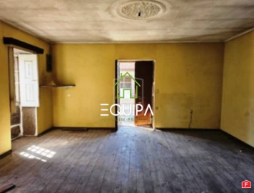 Moradia T2 para Venda em Vila Verde e Santão