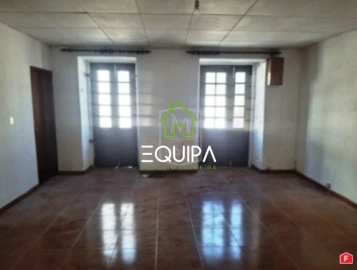 Moradia T2 para Venda em Vila Verde e Santão