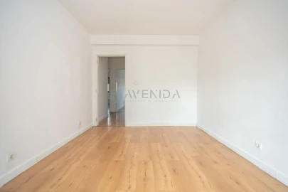 Apartamento T3 para Venda em Alto do Seixalinho, Santo André e Verderena