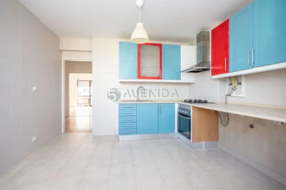 Apartamento T3 para Venda em Alto do Seixalinho, Santo André e Verderena