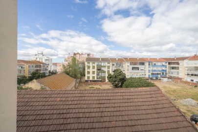 Apartamento T3 para Venda em Alto do Seixalinho, Santo André e Verderena