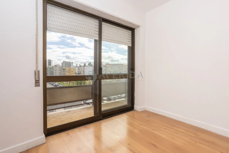 Apartamento T3 para Venda em Alto do Seixalinho, Santo André e Verderena Foto 13