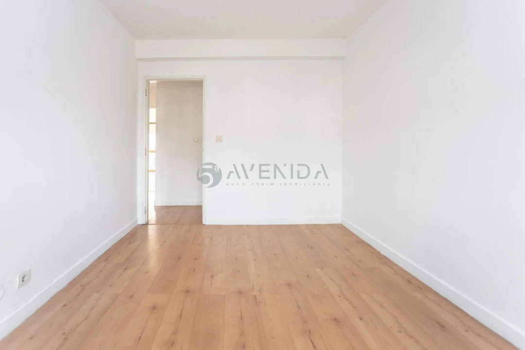 Apartamento T3 para Venda em Alto do Seixalinho, Santo André e Verderena Foto 6