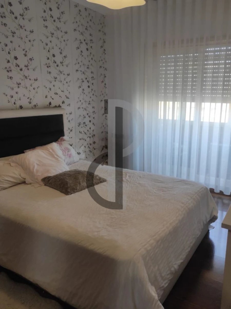 Apartamento T2 para Venda em Vilar de Andorinho Foto 10