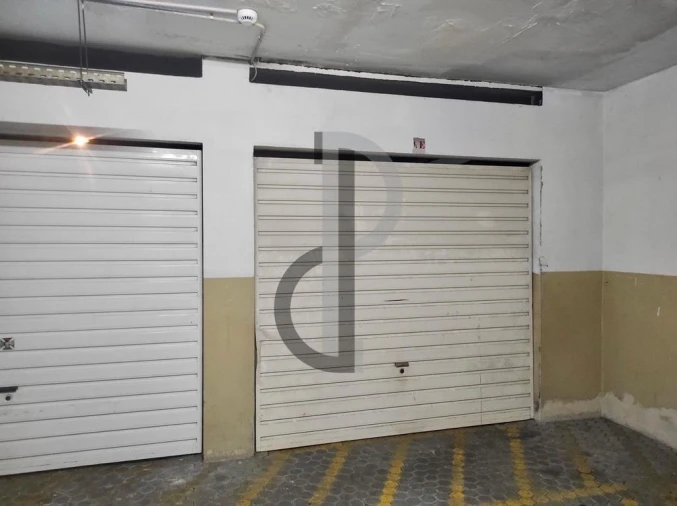Apartamento T2 para Venda em Vilar de Andorinho Foto 15