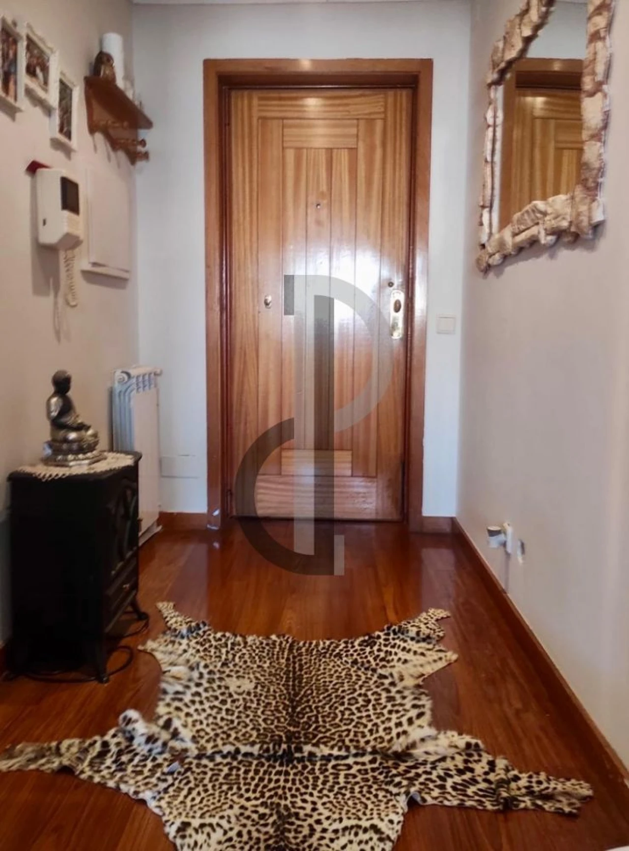 Apartamento T2 para Venda em Vilar de Andorinho Foto 2