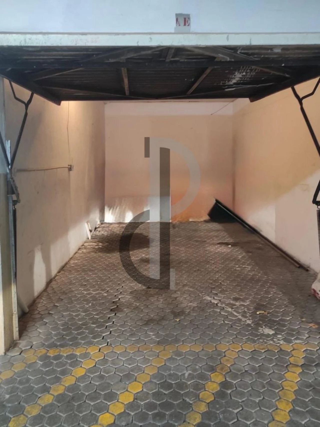 Apartamento T2 para Venda em Vilar de Andorinho Foto 14