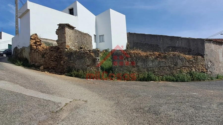 Terreno para Venda em Santa Maria, São Pedro e Matacães