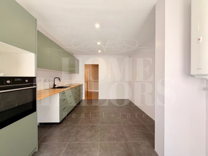 Apartamento T3 para Arrendamento em Termas de São Vicente Foto 4