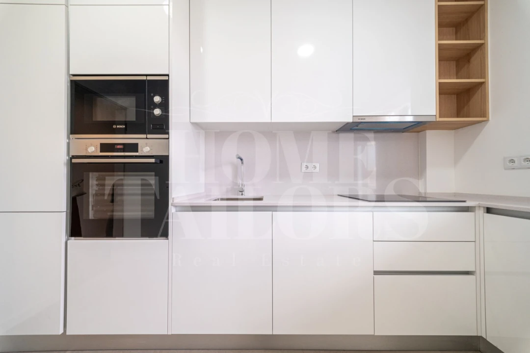 Apartamento T3 para Venda em Almada, Cova da Piedade, Pragal e Cacilhas Foto 1