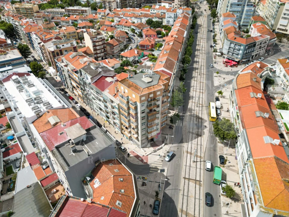 Apartamento T3 para Venda em Almada, Cova da Piedade, Pragal e Cacilhas Foto 26