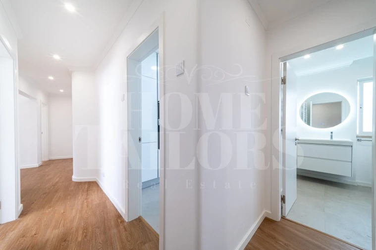 Apartamento T3 para Venda em Almada, Cova da Piedade, Pragal e Cacilhas Foto 2