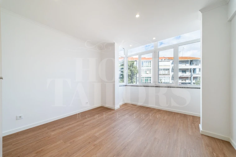 Apartamento T3 para Venda em Almada, Cova da Piedade, Pragal e Cacilhas Foto 12
