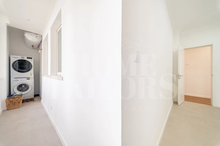 Apartamento T3 para Venda em Almada, Cova da Piedade, Pragal e Cacilhas Foto 14