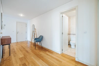 Apartamento T4 para Venda em Campolide