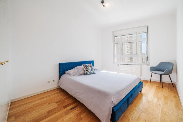Apartamento T4 para Venda em Campolide Foto 20