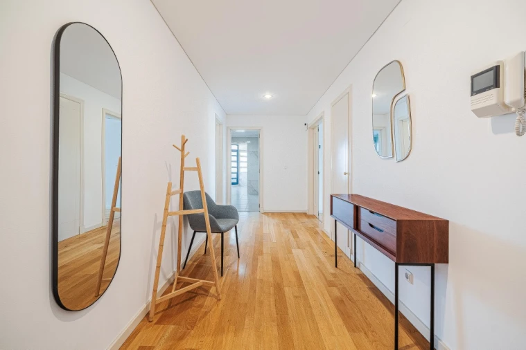 Apartamento T4 para Venda em Campolide Foto 26