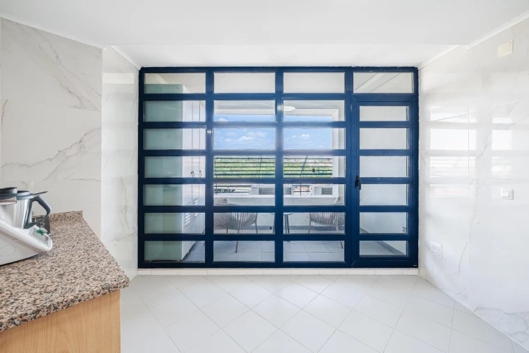 Apartamento T4 para Venda em Campolide Foto 56