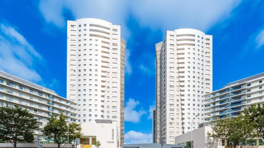 Apartamento T4 para Venda em Campolide