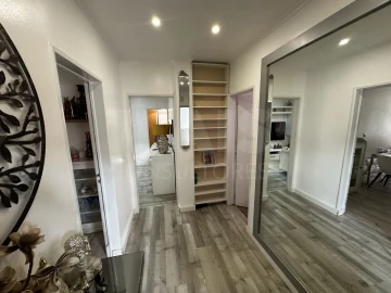 Apartamento T4 para Venda em Castanheira do Ribatejo e Cachoeiras