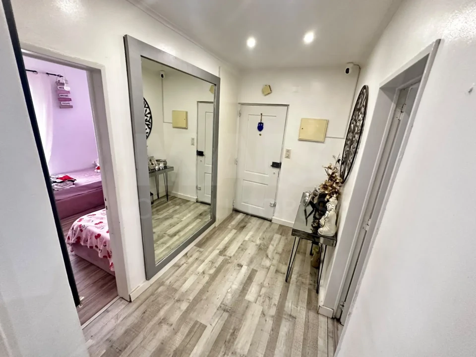 Apartamento T4 para Venda em Castanheira do Ribatejo e Cachoeiras Foto 3