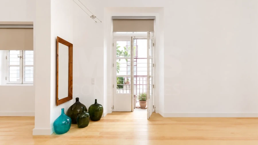 Apartamento T1 para Venda em Santa Maria do Castelo e Santiago e Santa Susana