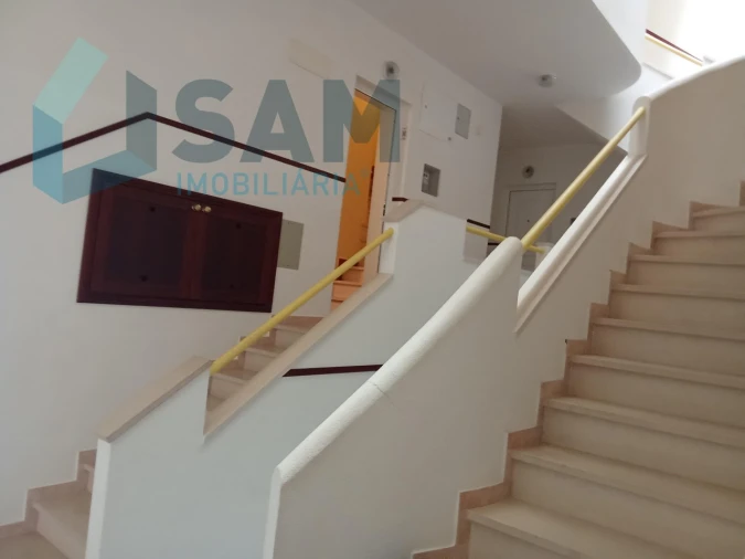 Apartamento T2 para Venda em Atouguia da Baleia Foto 7