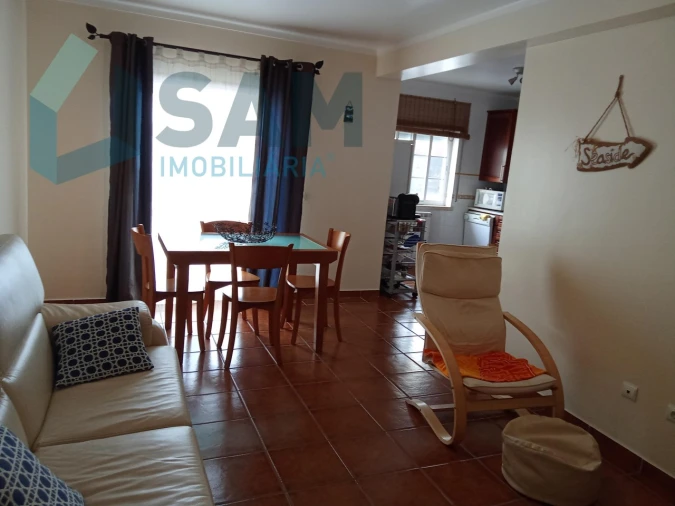 Apartamento T2 para Venda em Atouguia da Baleia Foto 8
