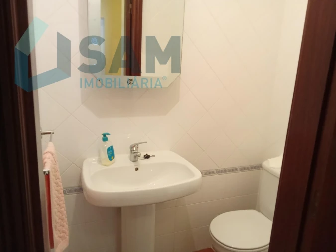 Apartamento T2 para Venda em Atouguia da Baleia Foto 12