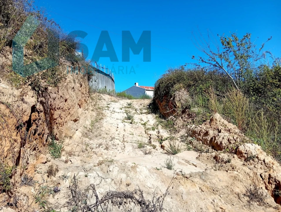 Terreno para Venda em Carvoeira e Carmões Foto 12