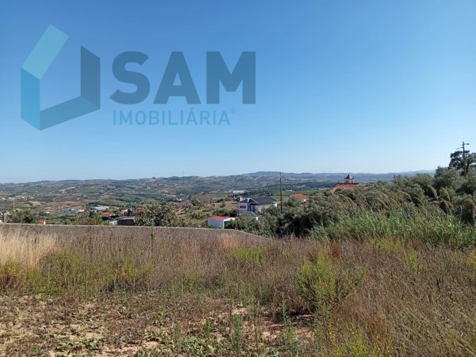 Terreno para Venda em Carvoeira e Carmões Foto 2