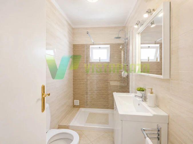 Apartamento T1 para Venda em Portimão Foto 13