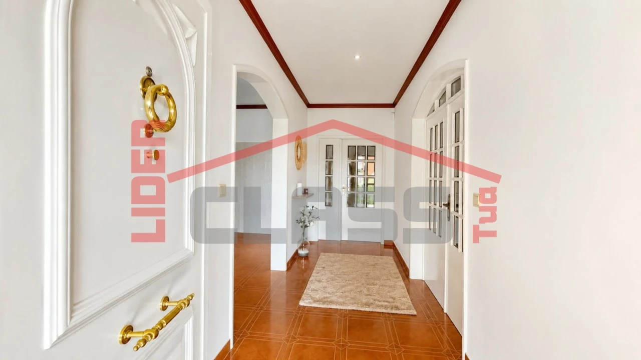 Moradia T3 para Venda em Carvalhais Foto 3
